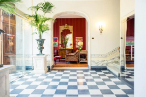 Гостиница Hotel Palazzo Guiscardo  Пьетрасанта